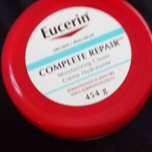 Eucerin Scar Removal Moisturizing Cream